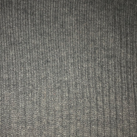 BRANDY MELVILLE gray knitted sweater - Picture 2 of 4